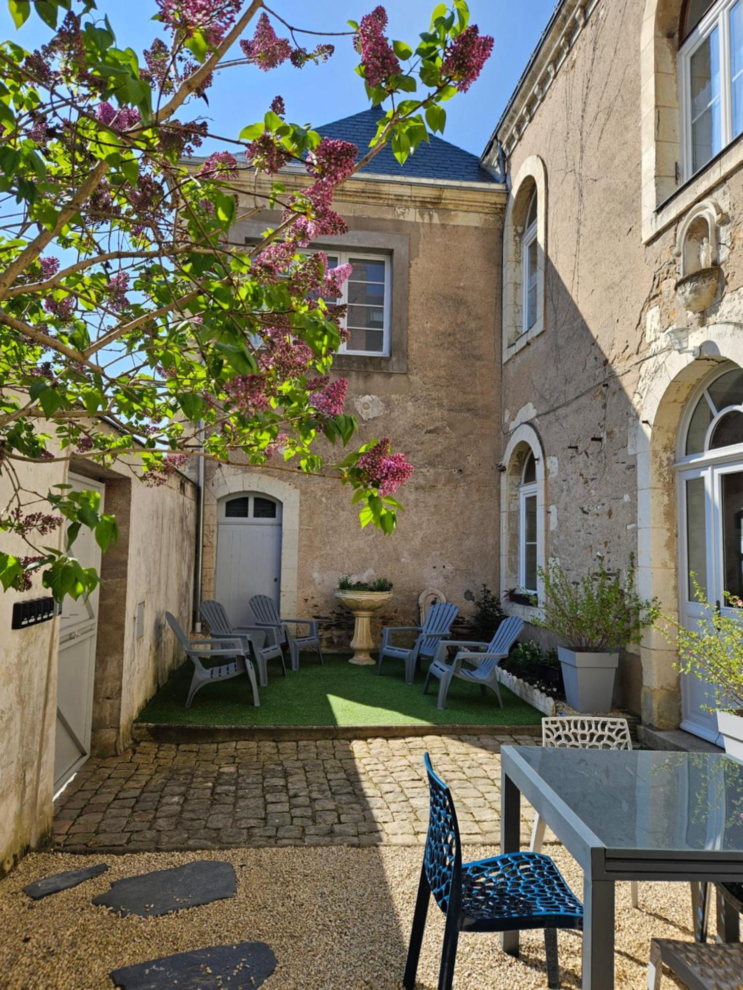 Confidences Escale A Brissac Bed and Breakfast Eksteriør billede